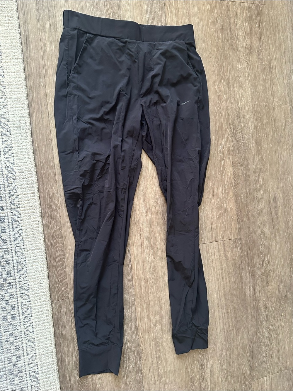 Nike Black Women's Tech Jogger Pants